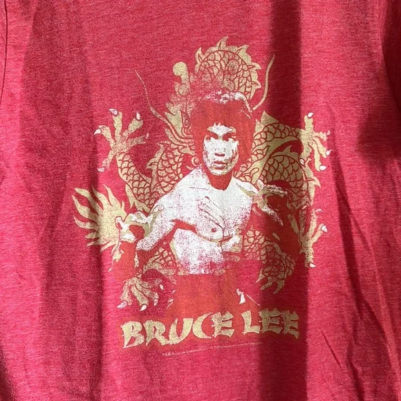 VTG Bruce Lee red graphic T-shirt medium - Picture 2 of 2